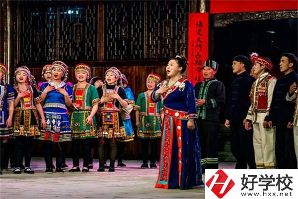 婁底有哪些公辦職高？職高和中專有什么區(qū)別？