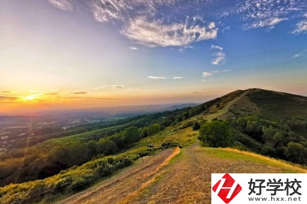 湖南兵器工業(yè)高級技工學校是一所怎樣的技校？