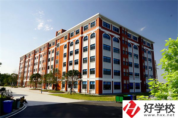 湖南省中南藝術(shù)學(xué)校專業(yè)就業(yè)前景怎么樣？