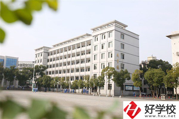 益陽幼兒保育專業(yè)中職有哪些？收費如何？