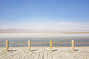 遠(yuǎn)離手機(jī)